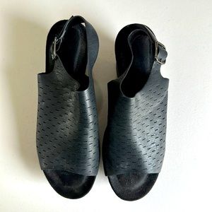 Black Studded Wedge Size 6.5